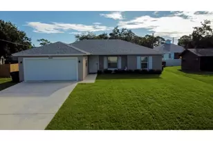 6106 Bamboo Dr, Fort Pierce, FL 34982 - Photo 2