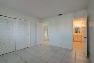 2111 NE 1st 203 Ct, Boynton Beach, FL 33435 - Photo 18