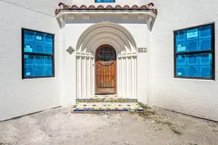 221 Monroe Dr, West Palm Beach, FL 33405 - Photo 2