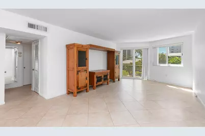 2700 Banyan Road #23, Boca Raton, FL 33432 - Photo 8