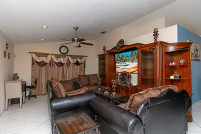 3558 Stratton Lane, Boynton Beach, FL 33436 - Photo 2