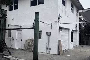 130 NE 4th Ave, Boynton Beach, FL 33435 - Photo 2