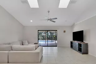 1991 SE Aires Ln, Port Saint Lucie, FL 34984 - Photo 18