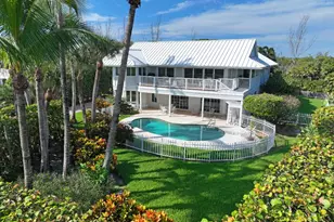 162 N Beach Rd, Hobe Sound, FL 33455 - Photo 2