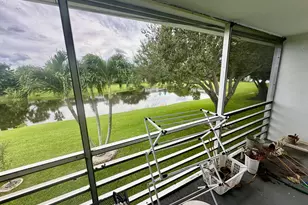 522 Tilford X, Deerfield Beach, FL 33442 - Photo 2