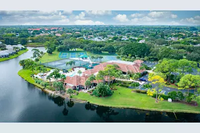 405 Harbour Pointe Way, Greenacres, FL 33413 - Photo 32