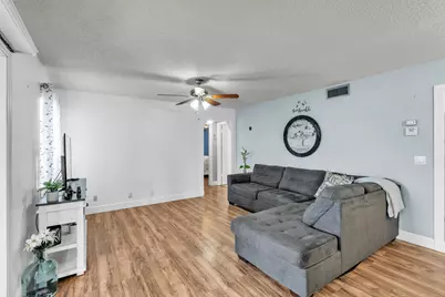 329 Knotty Pine Circle #A-2, Greenacres, FL 33463 - Photo 6