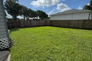 5301 Sunset Blvd, Fort Pierce, FL 34982 - Photo 12