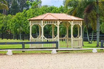 16559 Rustic Road, Wellington, FL 33470 - Photo 32