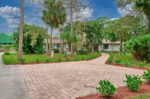 18238 128th Trail N, Jupiter, FL 33478 - Photo 2