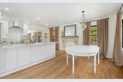 240 Almeria Road, West Palm Beach, FL 33405 - Photo 10