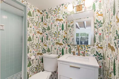 240 Almeria Road, West Palm Beach, FL 33405 - Photo 16