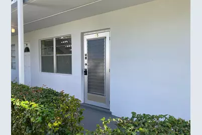 95 Cambridge E #95, West Palm Beach, FL 33417 - Photo 2