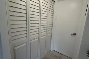 377 Windsor Q, West Palm Beach, FL 33417 - Photo 12