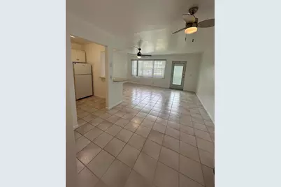 377 Windsor Q, West Palm Beach, FL 33417 - Photo 1
