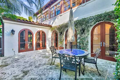 424 Brazilian Avenue, Palm Beach, FL 33480 - Photo 6