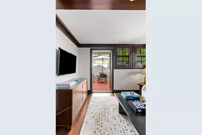 301 Australian Avenue #303, Palm Beach, FL 33480 - Photo 2