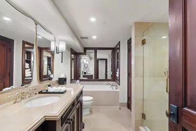 301 Australian Avenue #303, Palm Beach, FL 33480 - Photo 12