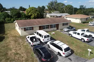 1675 E Breezy Ln, West Palm Beach, FL 33417 - Photo 10