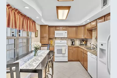 3510 Oaks Way #409, Pompano Beach, FL 33069 - Photo 14