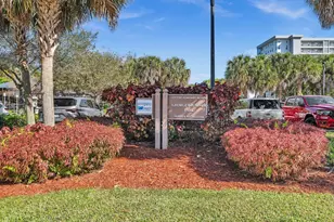 3510 Oaks Way, Pompano Beach, FL 33069 - Photo 46