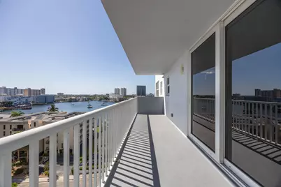 137 Golden Isles Drive #914, Hallandale Beach, FL 33009 - Photo 22