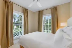 510 N Lake Wy, Palm Beach, FL 33480 - Photo 22
