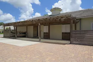 2705 Appaloosa Trail, Wellington, FL 33414 - Photo 16