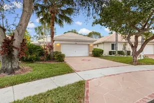 12958 Hampton Lakes Cir, Boynton Beach, FL 33436 - Photo 2