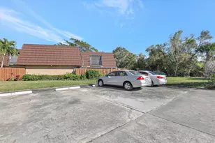 5852 SE Riverboat Dr, Stuart, FL 34997 - Photo 2