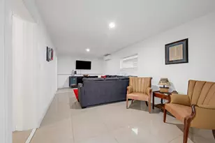 2365 NW 68th St, Miami, FL 33147 - Photo 4