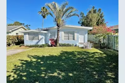 621 NE 3rd Avenue, Delray Beach, FL 33444 - Photo 1