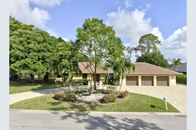 581 S Country Club Drive, Atlantis, FL 33462 - Photo 56