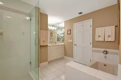 581 S Country Club Drive, Atlantis, FL 33462 - Photo 22