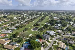 581 S Country Club Dr, Atlantis, FL 33462 - Photo 54