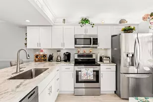 6073 Balboa Circle Circle, Boca Raton, FL 33433 - Photo 4