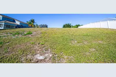 178 NE Dominican Terrace, Port Saint Lucie, FL 34983 - Photo 10