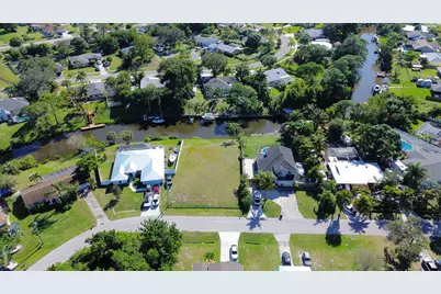 178 NE Dominican Terrace, Port Saint Lucie, FL 34983 - Photo 20