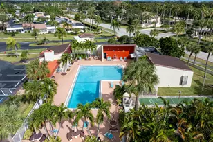 2528 Boundbrook Dr S, West Palm Beach, FL 33406 - Photo 1