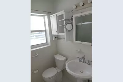 100 SE Naranja Avenue, Port Saint Lucie, FL 34983 - Photo 24