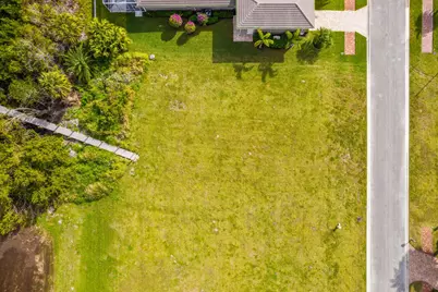 206 SE Fiore Bello, Port Saint Lucie, FL 34952 - Photo 6