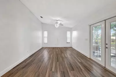 654 SW Pueblo Terrace, Port Saint Lucie, FL 34953 - Photo 6