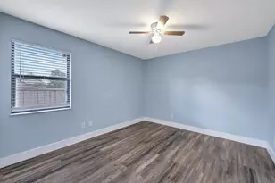 654 SW Pueblo Terrace, Port Saint Lucie, FL 34953 - Photo 24