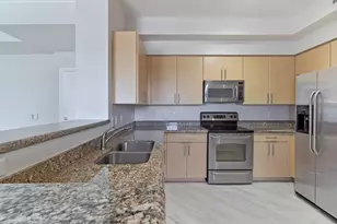 2401 NE 65th St, Fort Lauderdale, FL 33308 - Photo 4