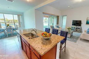 12074 SW Bayberry Ave, Port Saint Lucie, FL 34987 - Photo 8