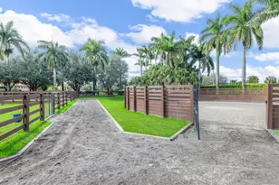 14750 Palm Beach Point Blvd, Wellington, FL 33414 - Photo 36