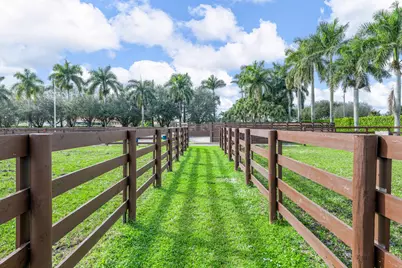 14750 Palm Beach Point Boulevard, Wellington, FL 33414 - Photo 42