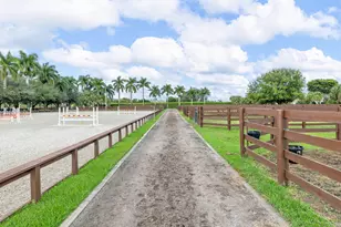 14750 Palm Beach Point Blvd, Wellington, FL 33414 - Photo 34