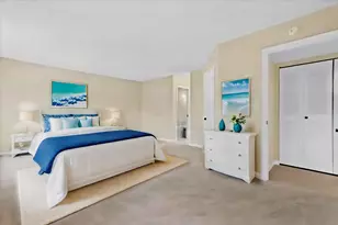 41 Uno Lago Dr, North Palm Beach, FL 33408 - Photo 4