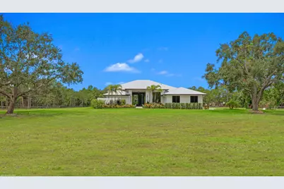 5555 Cougars Prowl, Wellington, FL 33449 - Photo 2